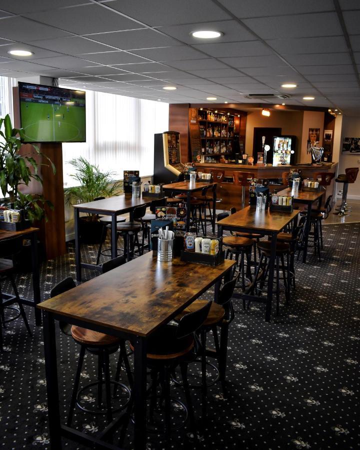 Ox Hotel Manchester Swinton  Exteriér fotografie